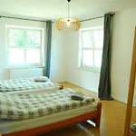 Osrodek Wypoczynkowy Jezioro Apartamento *
