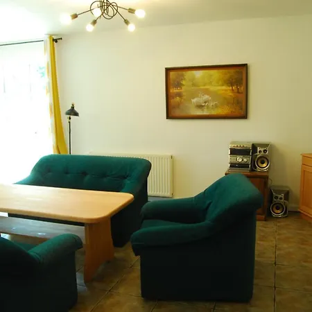 Osrodek Wypoczynkowy Jezioro アパート *