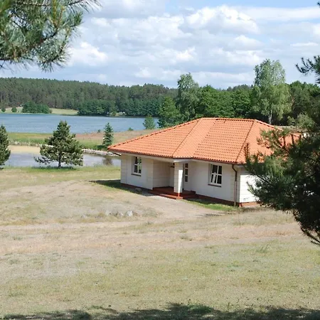 Osrodek Wypoczynkowy Jezioro アパート Studzienice