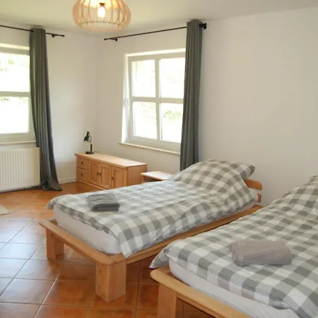 Osrodek Wypoczynkowy Jezioro アパート